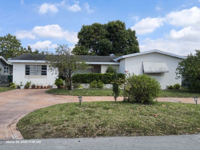 3-bed single family at 7813 ALHAMBRA BOULEVARD, Miramar FL — foreclosure auction