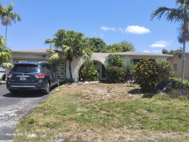 Single family at 8719 SOUTHAMPTON DRIVE, Miramar FL — foreclosure auction