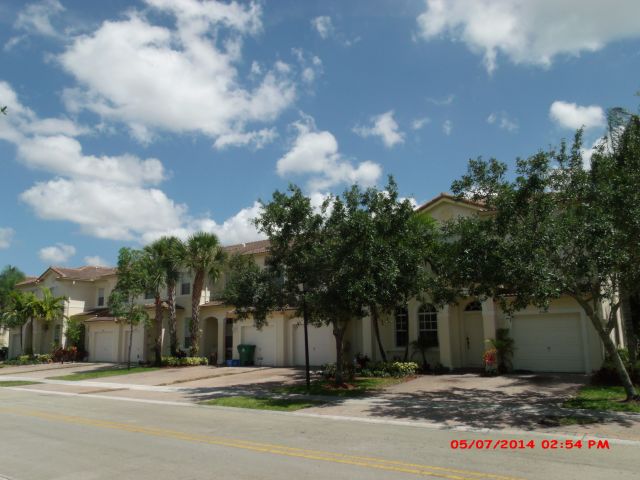 3-bed single family at 8452 SW 29 STREET #105, Miramar FL — foreclosure auction