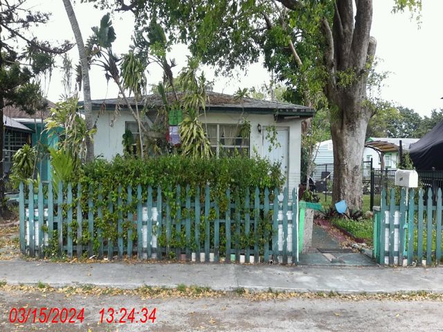 2327 FREEDOM STREET, Broward FL
