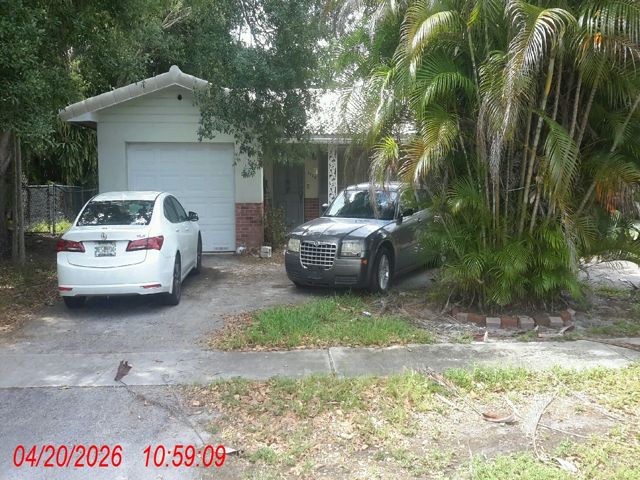 4-bed single family at 5420 PIERCE STREET, Hollywood FL — foreclosure auction