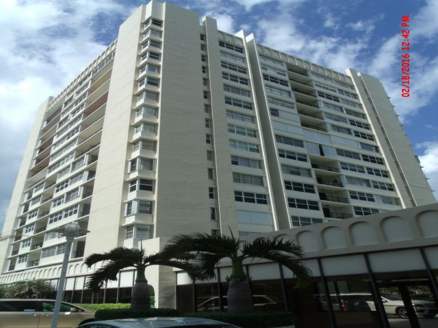 2-bed single family at 1880 S OCEAN DRIVE #402, Hallandale Beach FL — foreclosure auction