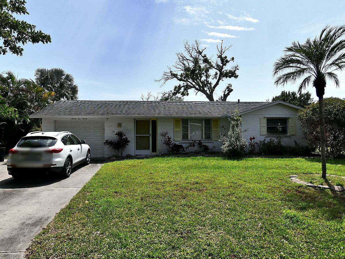 3-bed single family at 3630 GLEN RIDGE LN, Sarasota County FL — foreclosure auction