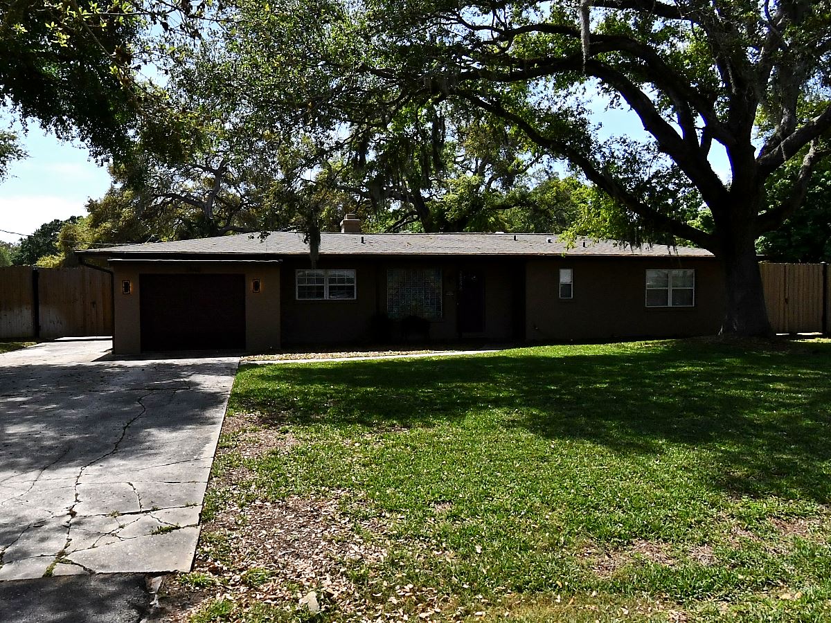 3-bed single family at 2848 HOPE ST, Sarasota County FL — foreclosure auction