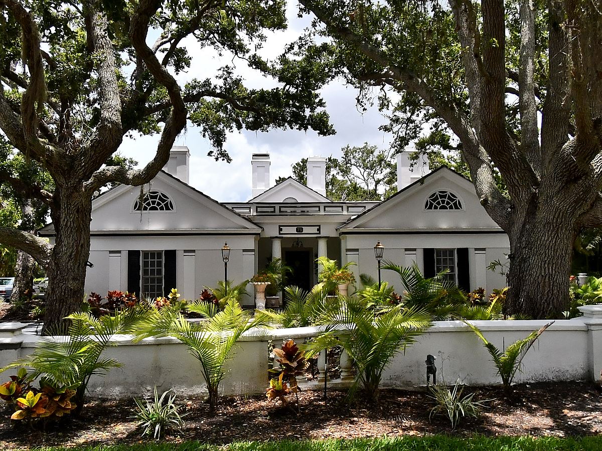 3-bed single family at 75 OSPREY POINT DR, Sarasota County FL — foreclosure auction