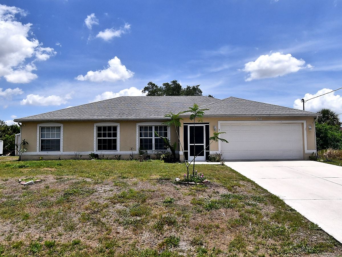 2314 IRONDALE RD, Sarasota FL