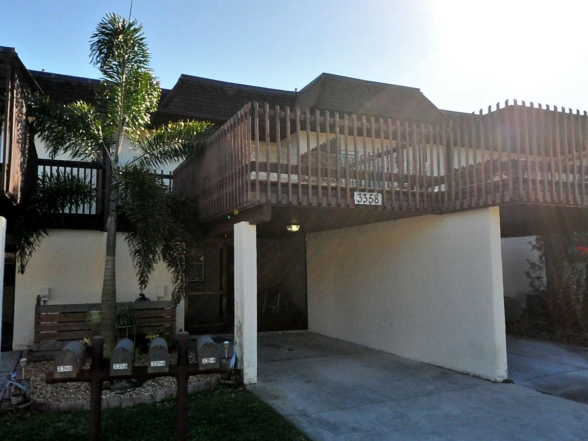 2-bed single family at 3358 RAMBLEWOOD PL, Sarasota County FL — foreclosure auction
