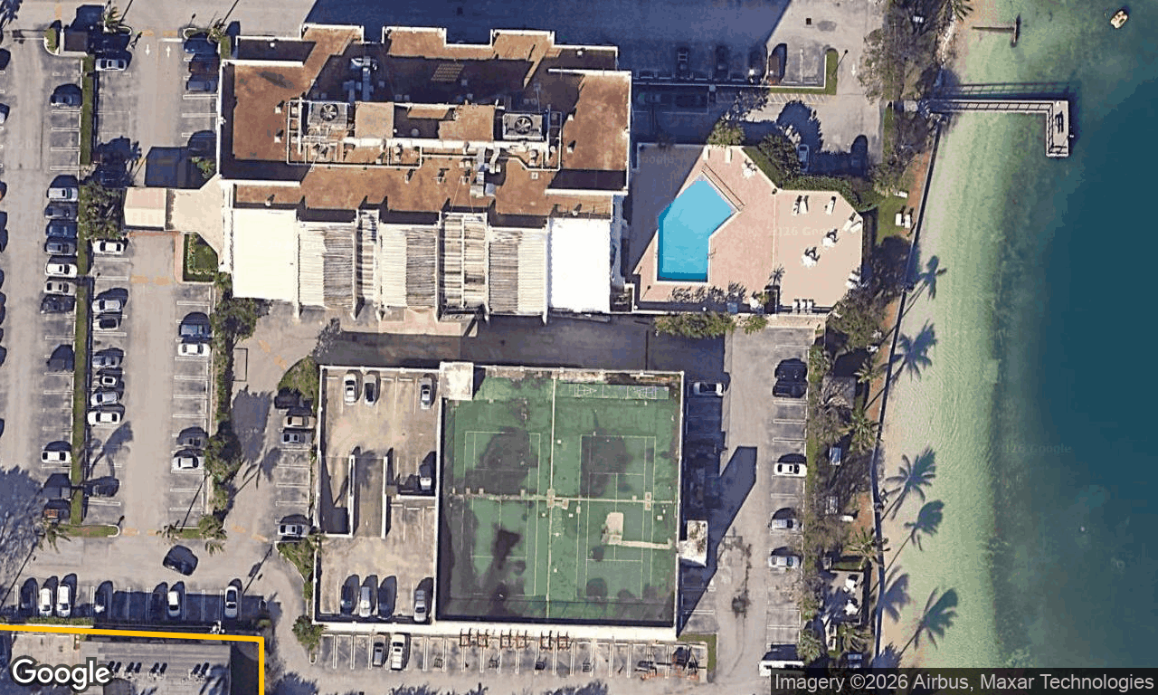 2-bed single family at 5600 N FLAGLER DR 2703, West Palm Beach FL — foreclosure auction