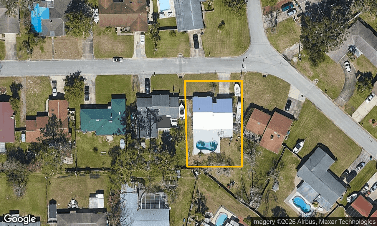 3-bed single family at 301 APACHE TR, Volusia County FL — foreclosure auction