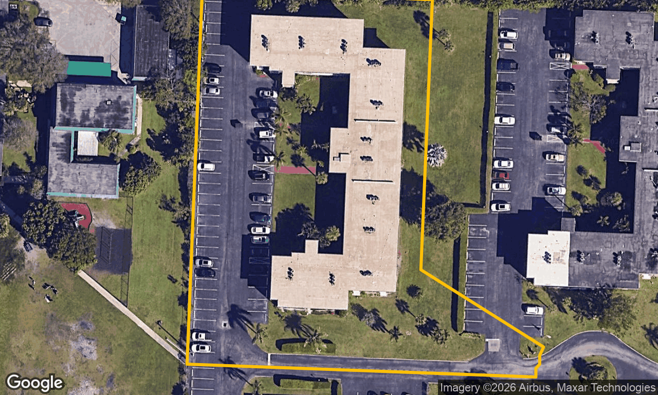 1-bed condo at 2855 S GARDEN DR 307, Palm Beach County FL — foreclosure auction