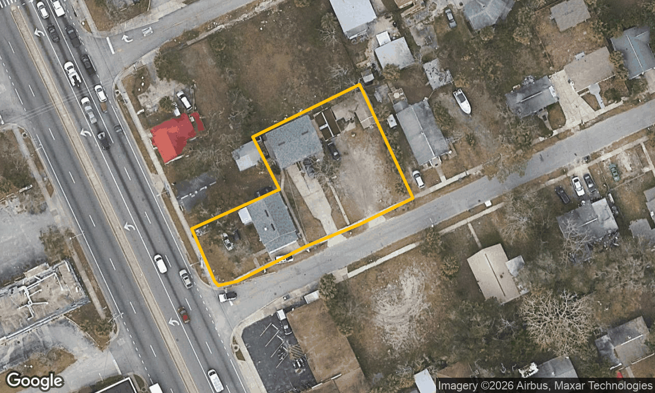 2-bed single family at 819 N RIDGEWOOD AVE, Volusia County FL — foreclosure auction