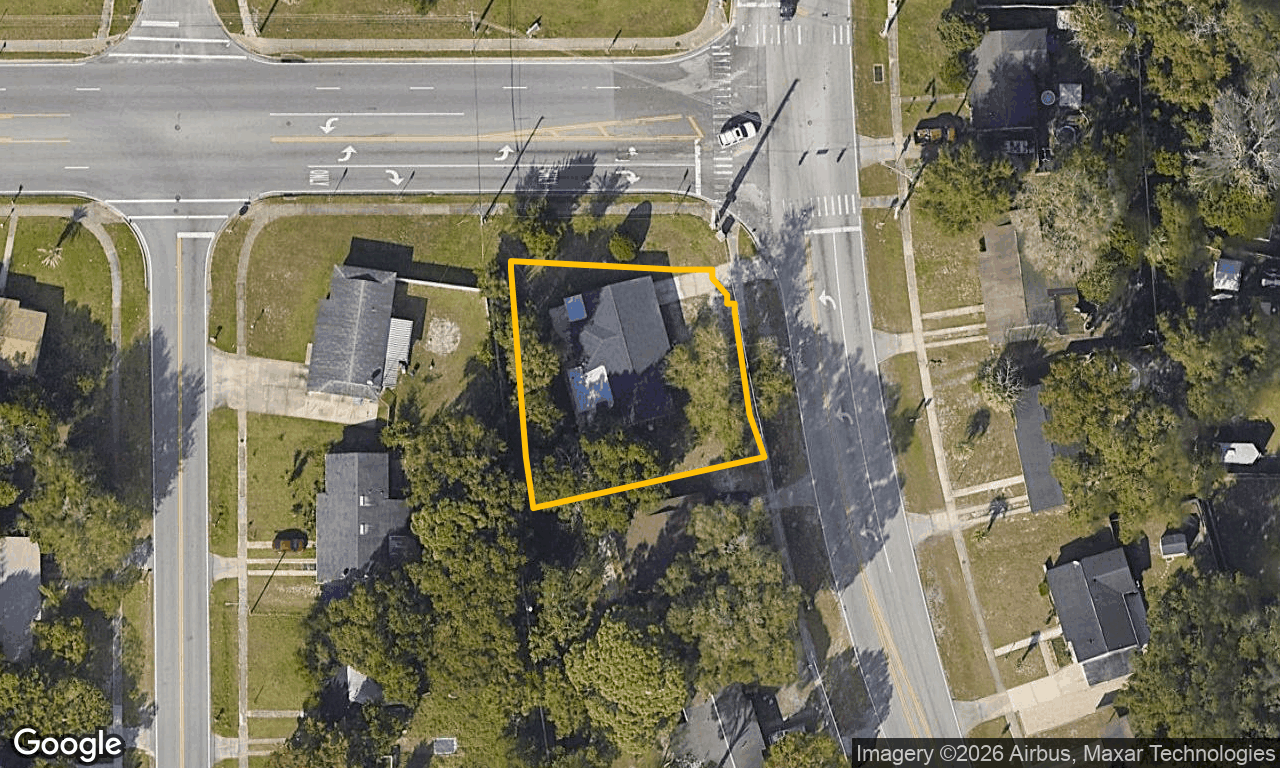 3-bed single family at 568 E NORMANDY BLVD, Volusia County FL — foreclosure auction