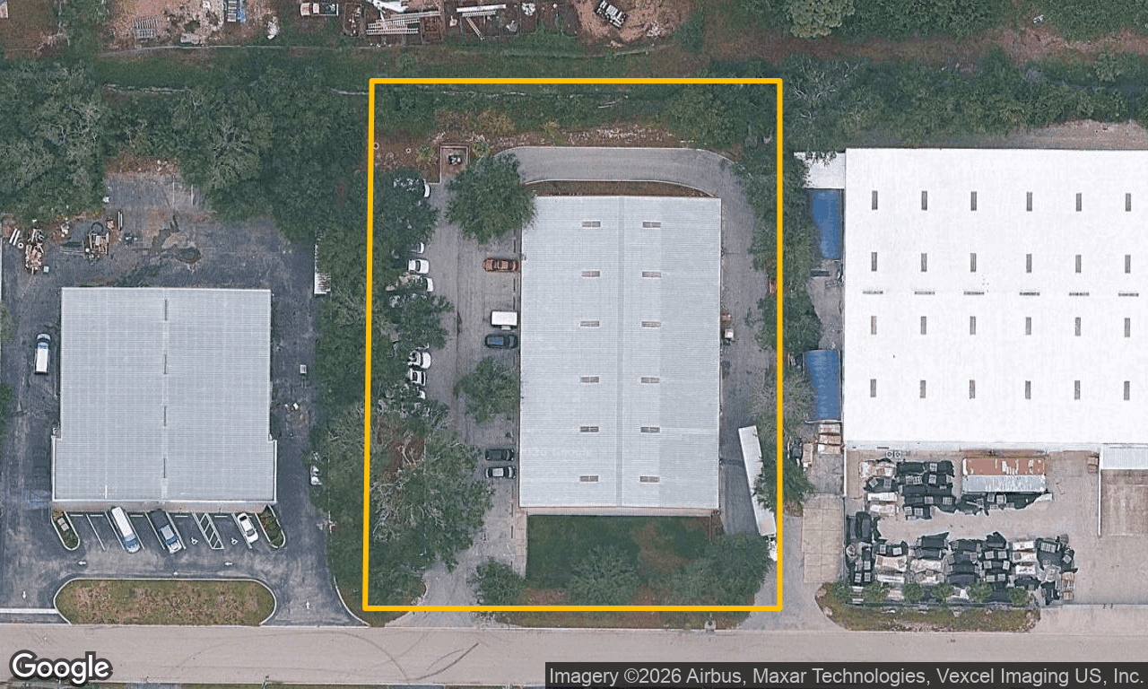 Single family at 2031 WHITFIELD PARK LOOP, Sarasota FL — foreclosure auction