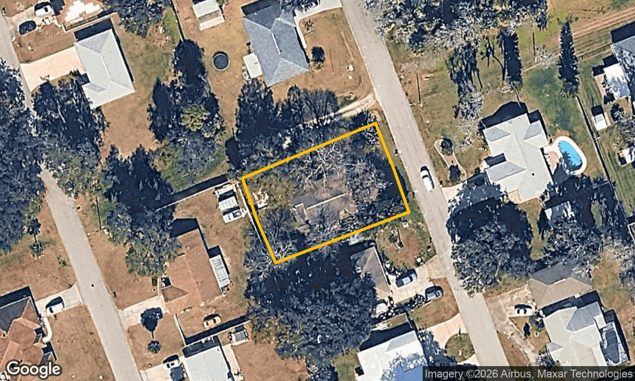 2-bed single family at 2500 NEEDLE PALM DR, Volusia County FL — foreclosure auction