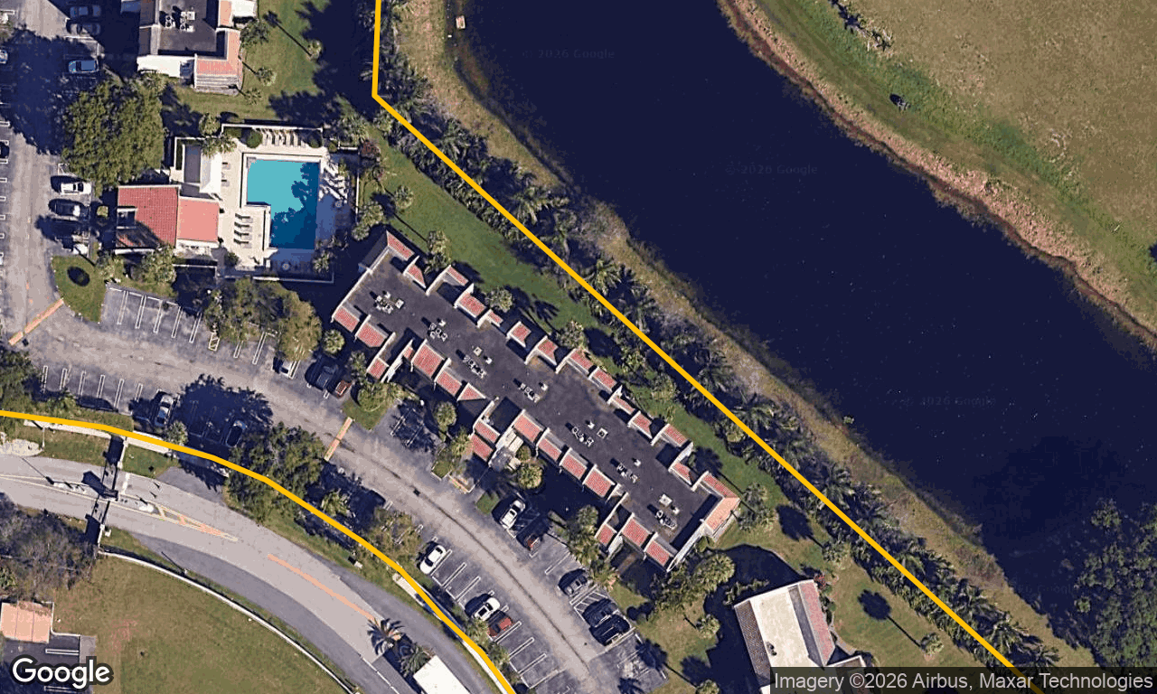 2-bed single family at 3000 PRESIDENTIAL WAY 203, West Palm Beach FL — foreclosure auction