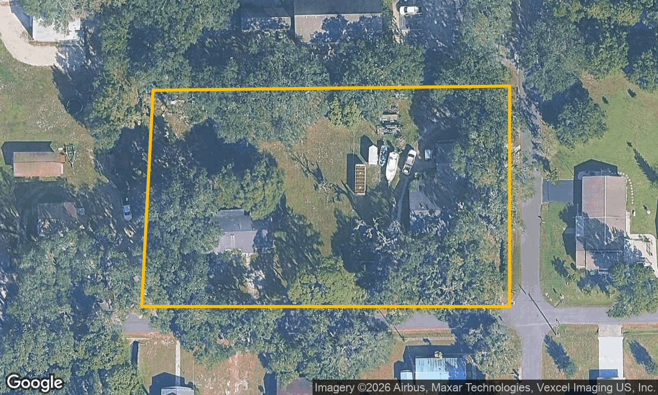 3-bed single family at 3812 CEDAR ST, Manatee County FL — foreclosure auction