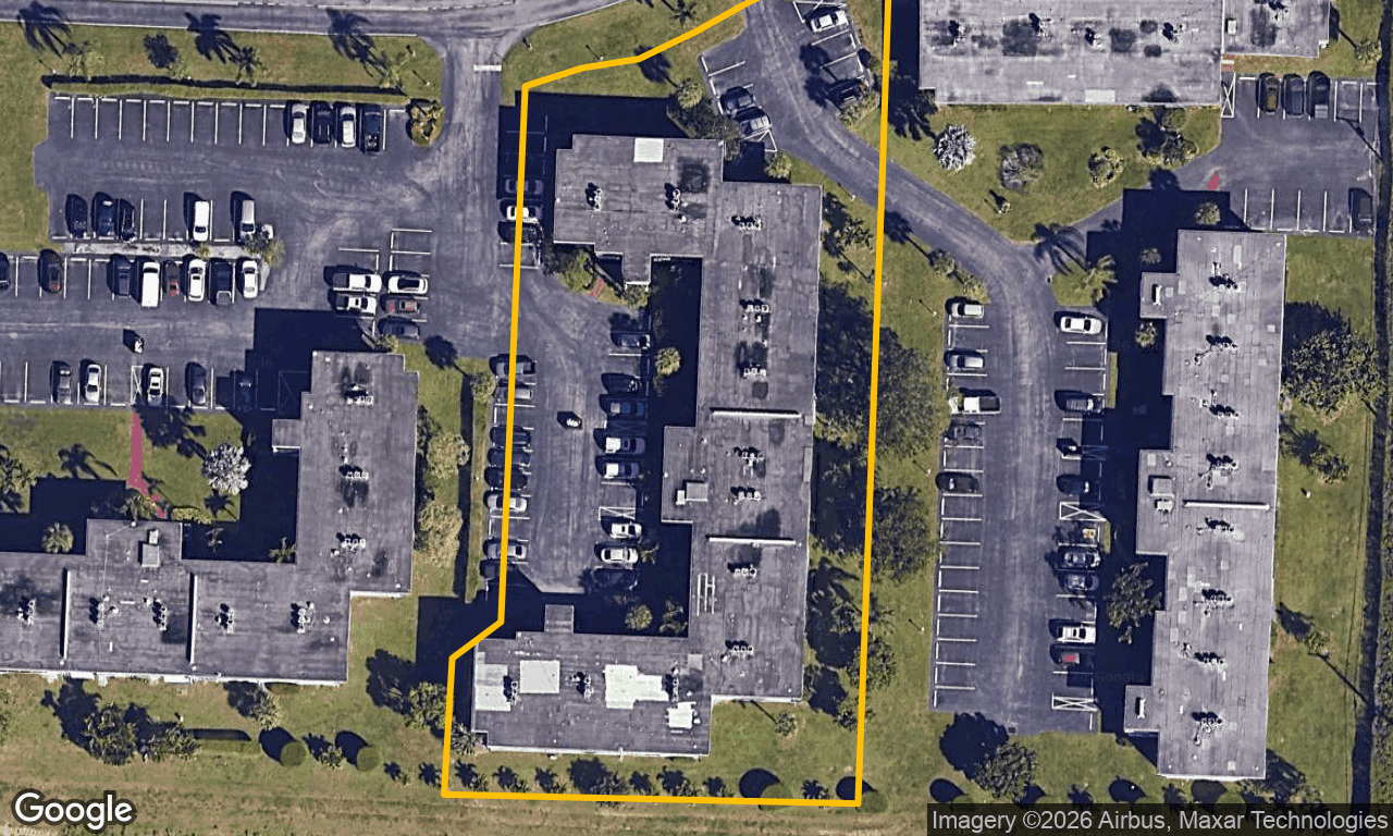2-bed condo at 2566 S GARDEN DR 209, Palm Beach County FL — foreclosure auction