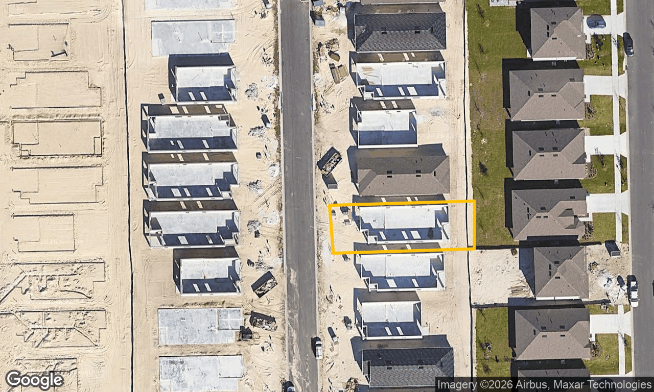 3-bed single family at 462 LIU LN, Volusia County FL — foreclosure auction