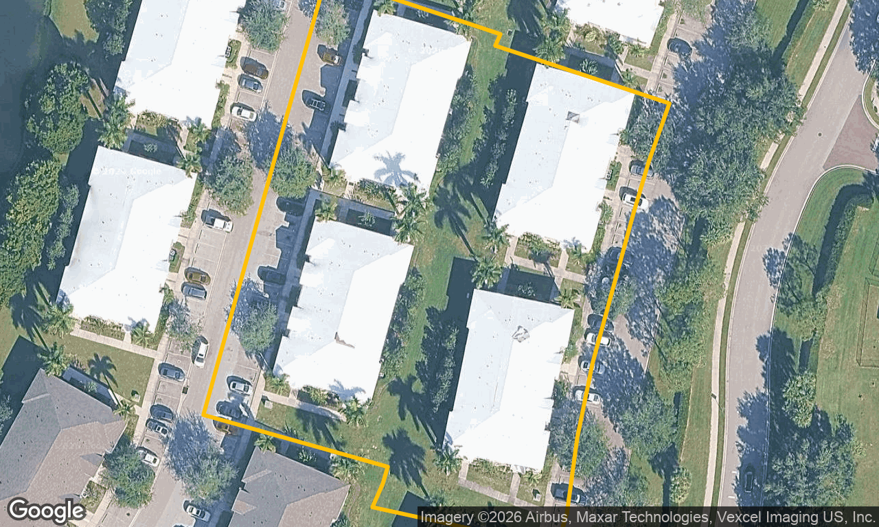 3-bed single family at 226 CAPE HARBOUR LOOP UNIT 101, Manatee County FL — foreclosure auction