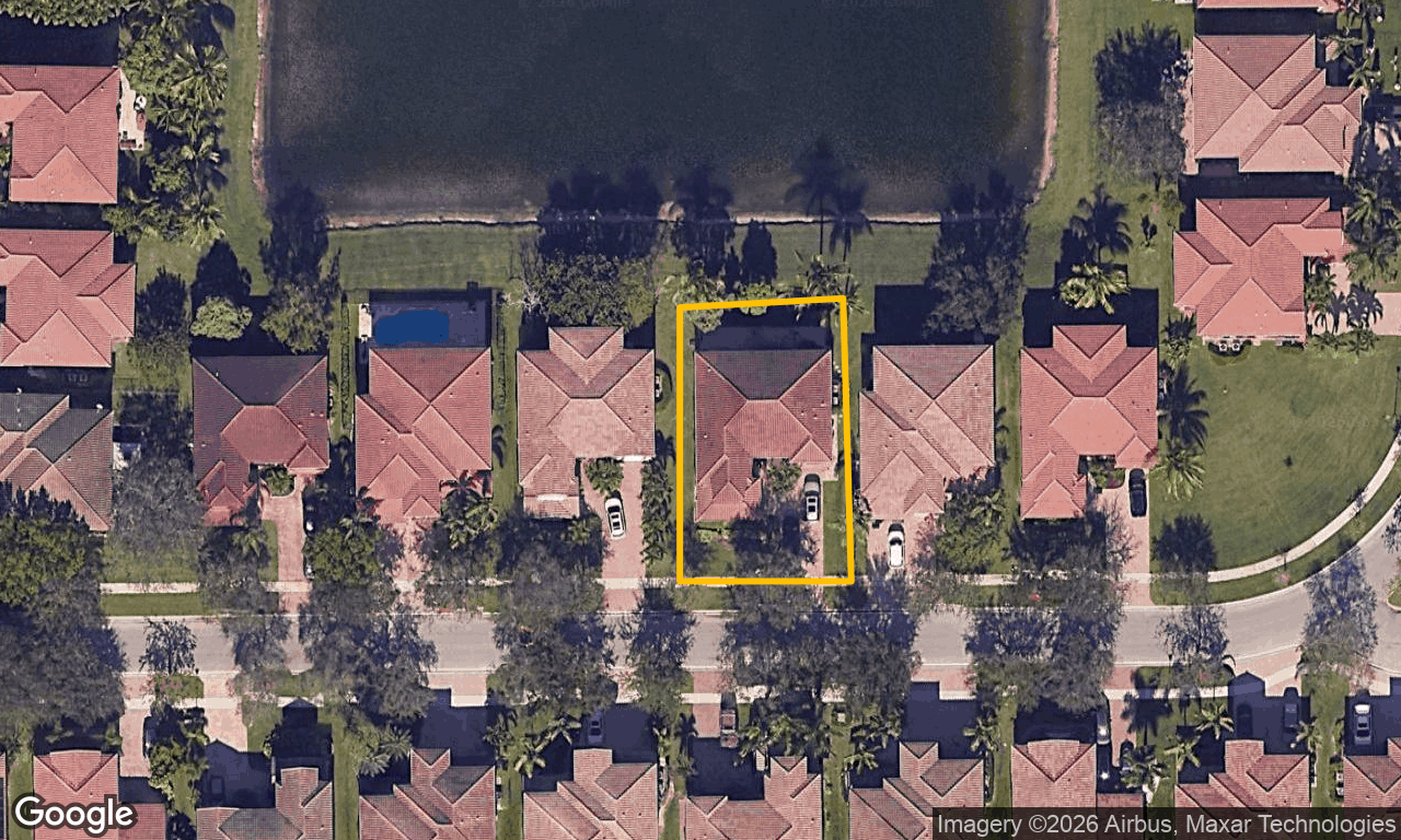 5-bed single family at 556 CRESTA CIR, Palm Beach County FL — foreclosure auction