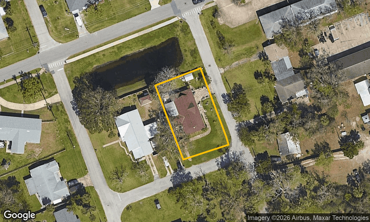 2-bed single family at 321 MONROE PL, Volusia County FL — foreclosure auction