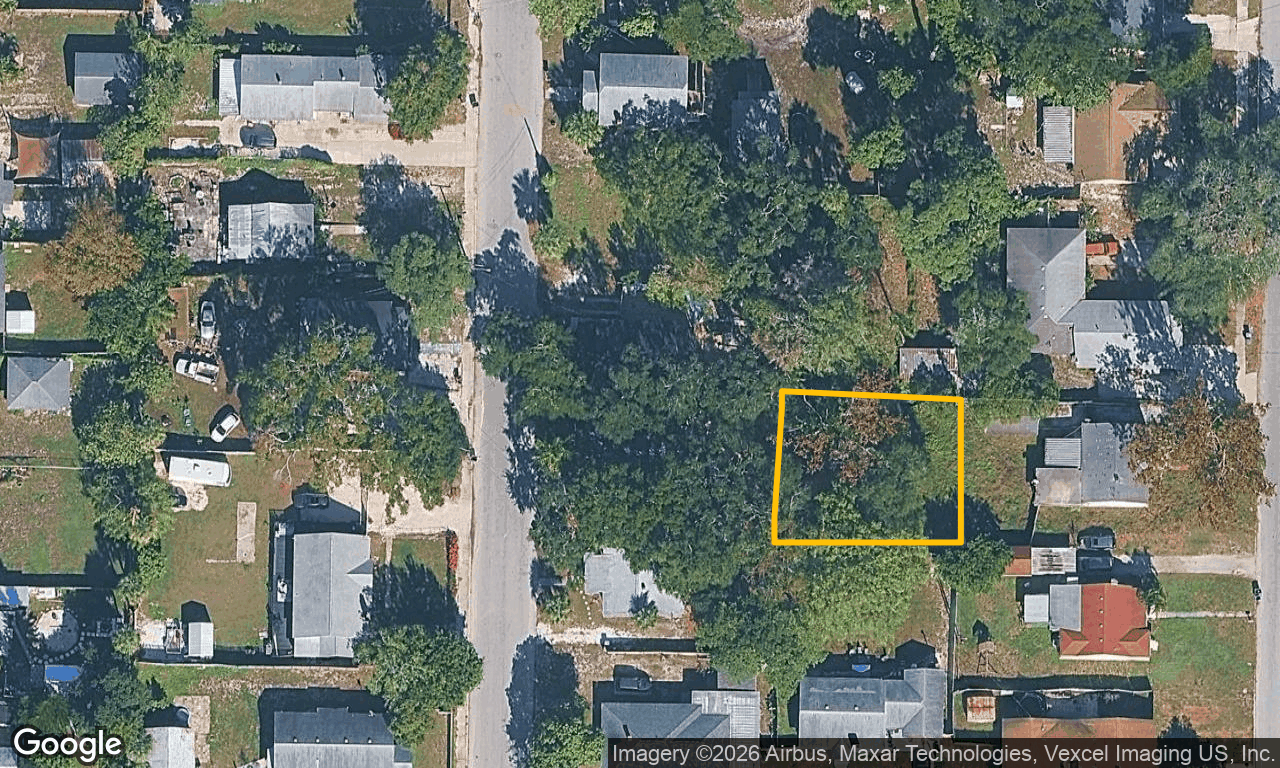 Single family at 17TH ST W, Bradenton FL — foreclosure auction