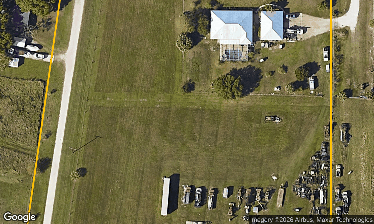 3-bed single family at 4305 77TH ST E, Manatee County FL — foreclosure auction