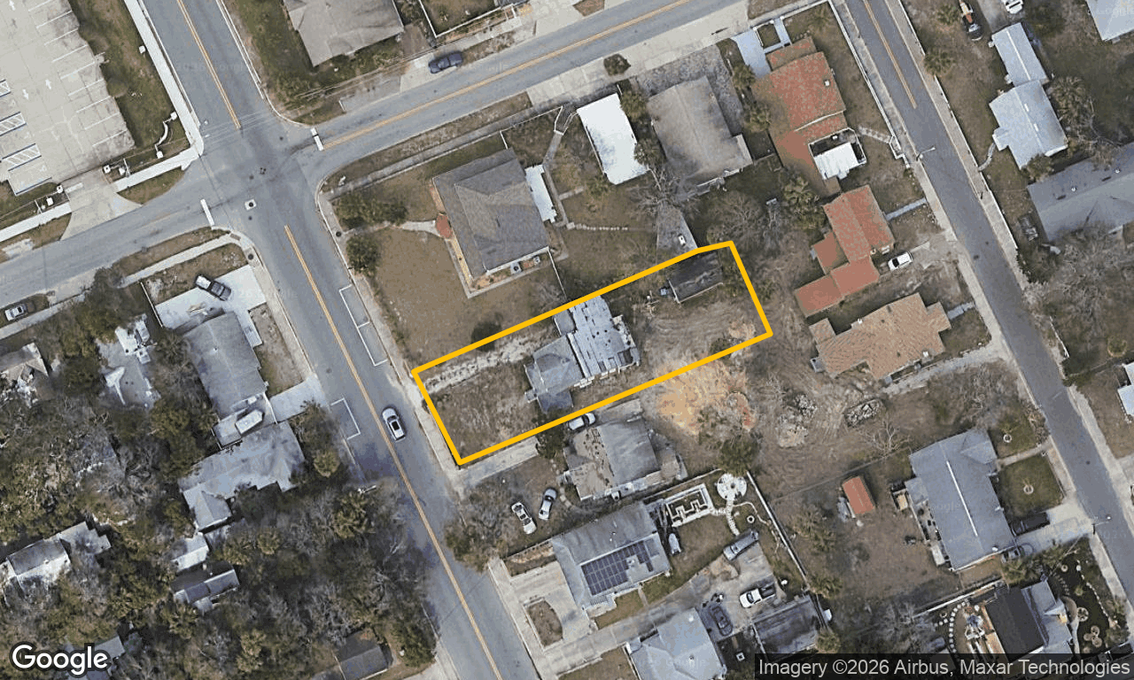 4-bed single family at 236 N PENINSULA DR, Volusia County FL — foreclosure auction