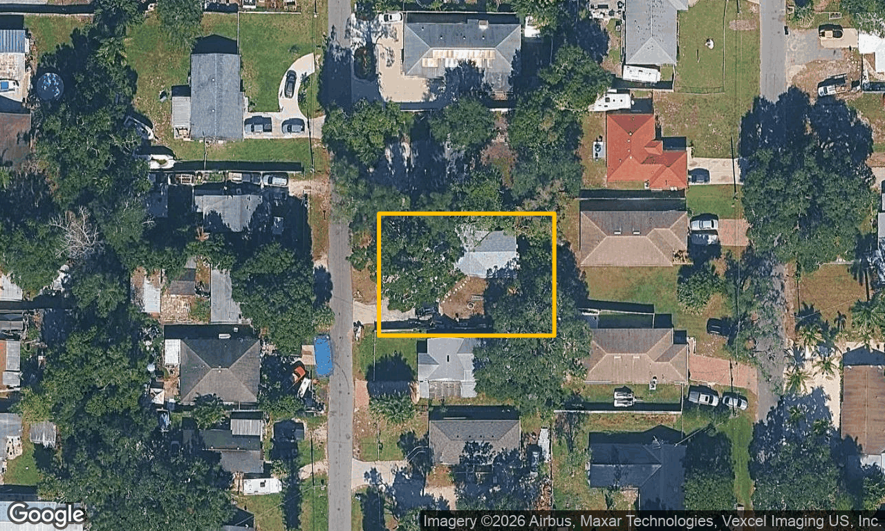 3-bed single family at 3425 16TH ST E, Manatee County FL — foreclosure auction