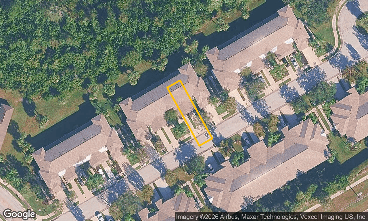 2-bed single family at 11532 52ND CT E, Manatee County FL — foreclosure auction