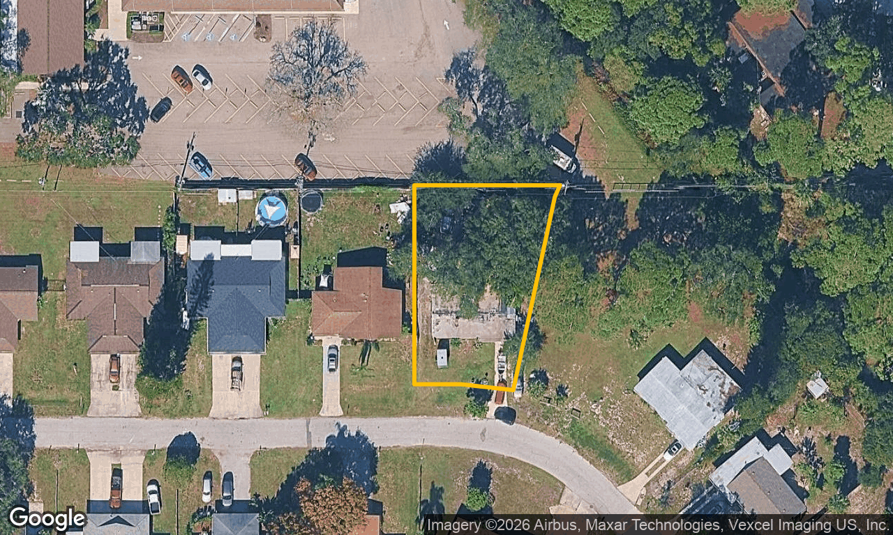 2-bed single family at 2411 51ST AVENUE DR W, Manatee County FL — foreclosure auction