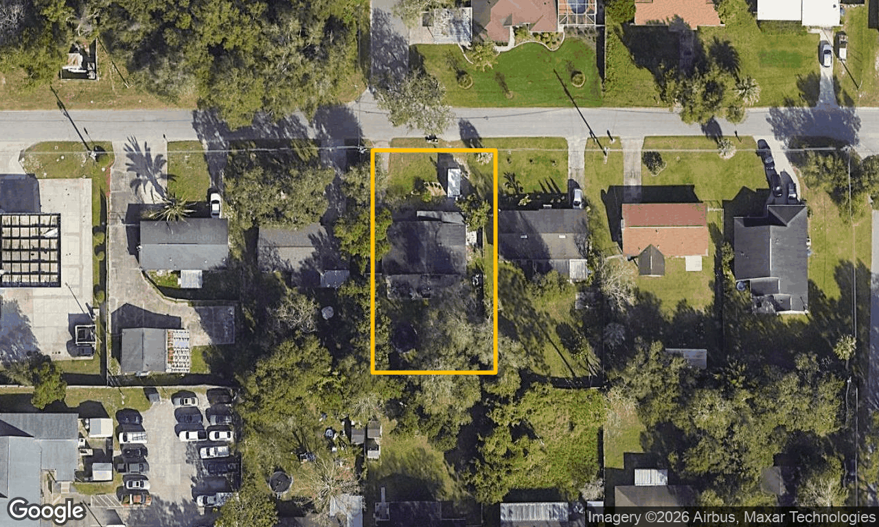 3-bed single family at 104 E GARDENIA DR, Volusia County FL — foreclosure auction