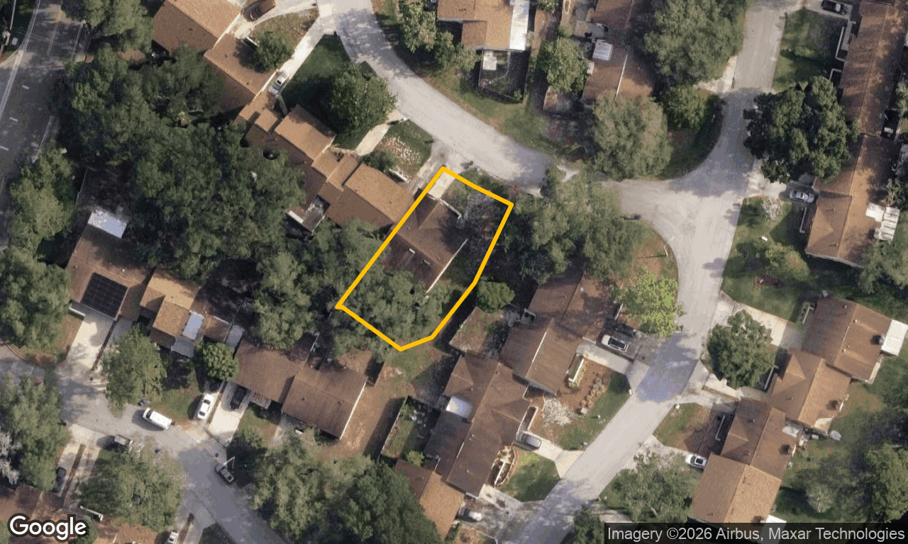 3-bed single family at 210 CLEAR LAKE CIR, Seminole County FL — foreclosure auction