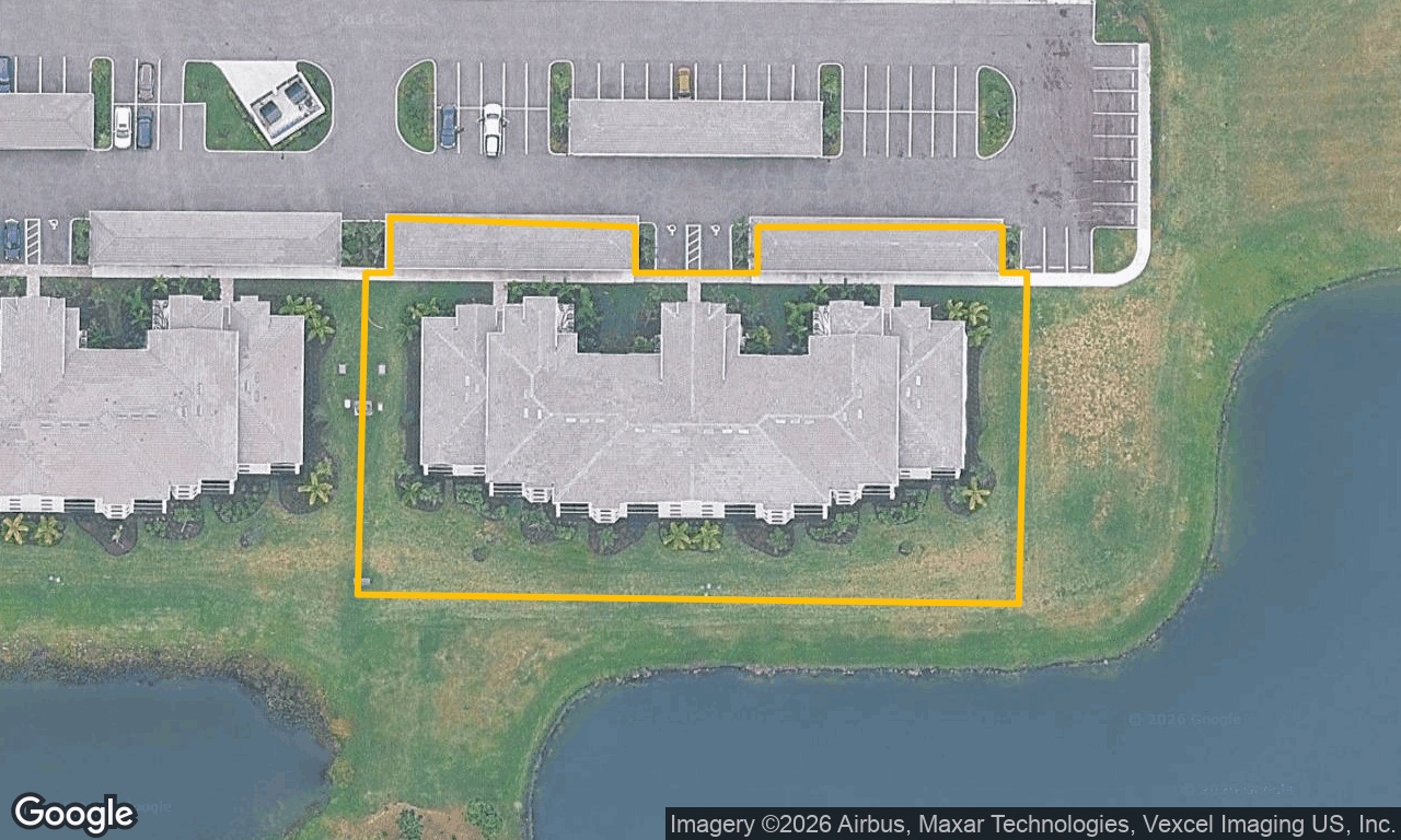 2-bed single family at 18114 GAWTHROP DR, Manatee County FL — foreclosure auction