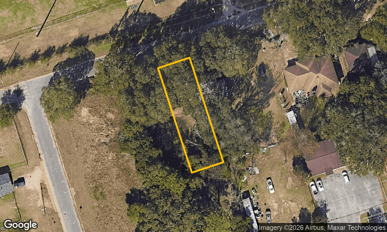 Single family at 519 BAYLISS CT, Pensacola FL — foreclosure auction