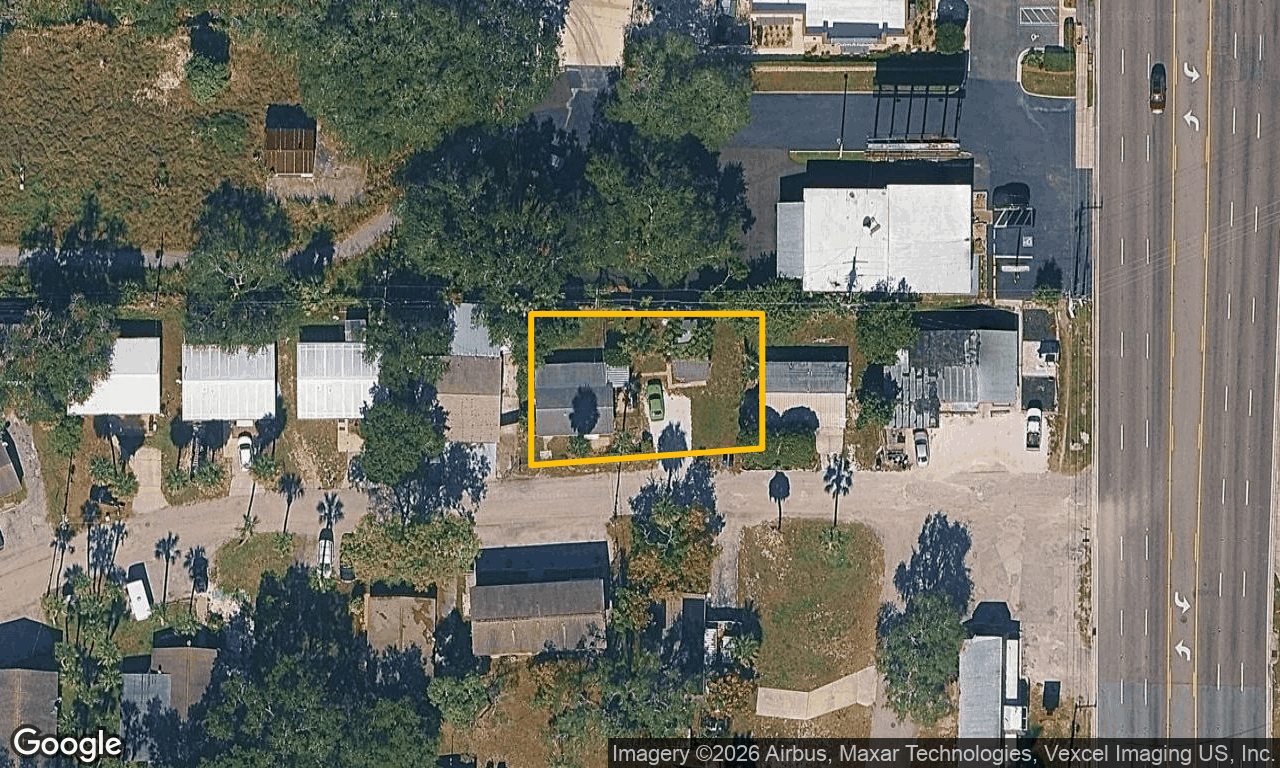 2-bed single family at 1415 45TH AVENUE CIR W, Manatee County FL — foreclosure auction