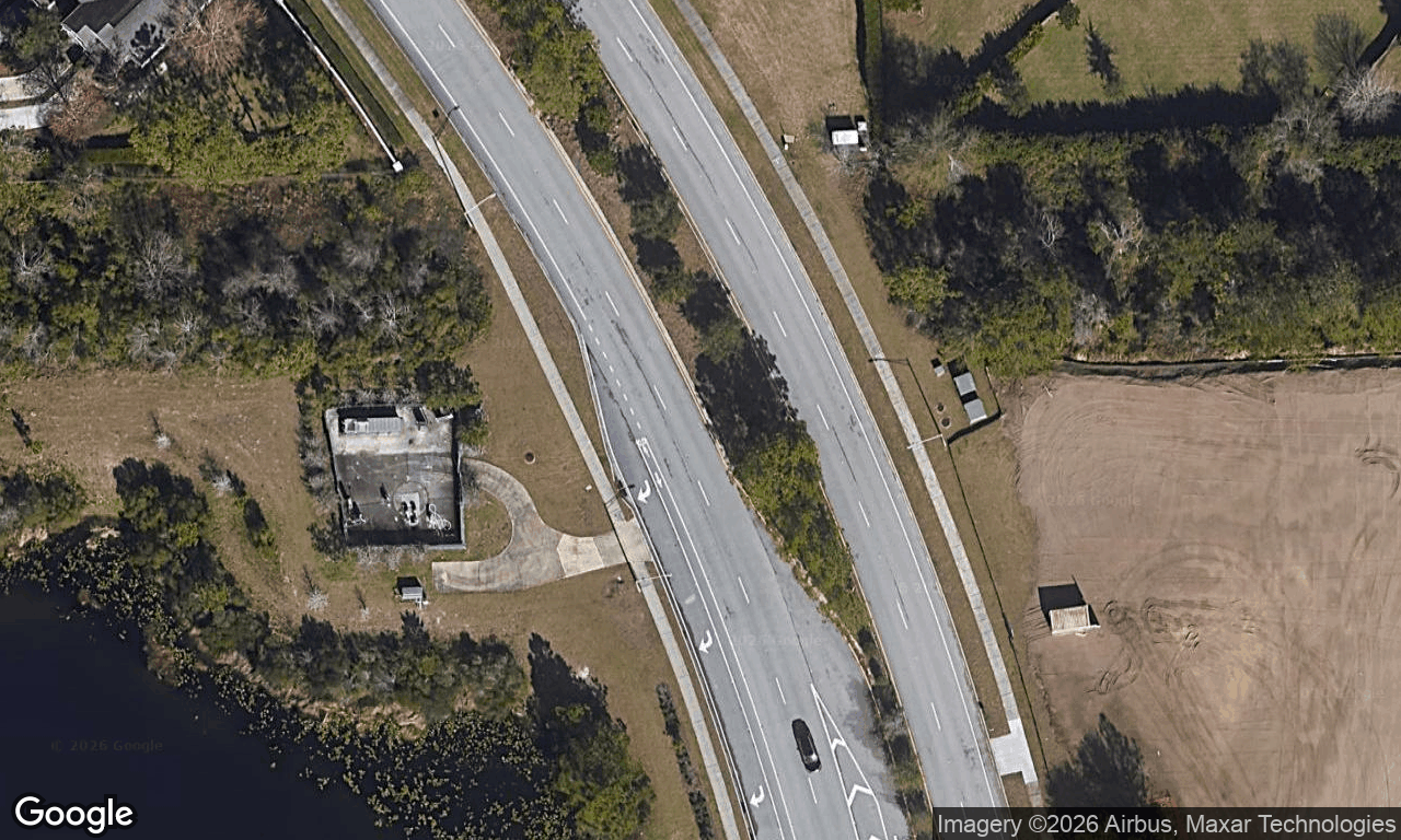 3-bed single family at 7990 E BAYMEADOWS RD 706, Jacksonville FL — foreclosure auction