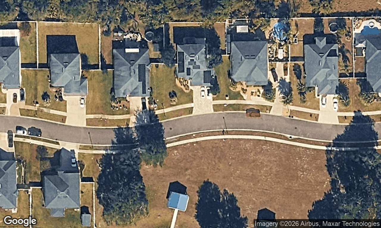 4-bed single family at 4311 N SHERMAN HILLS PKWY, Jacksonville FL — foreclosure auction