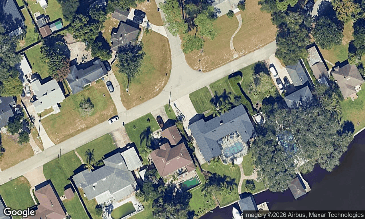 2-bed single family at 1307 E RIVER HILLS CIR 17, Jacksonville FL — foreclosure auction