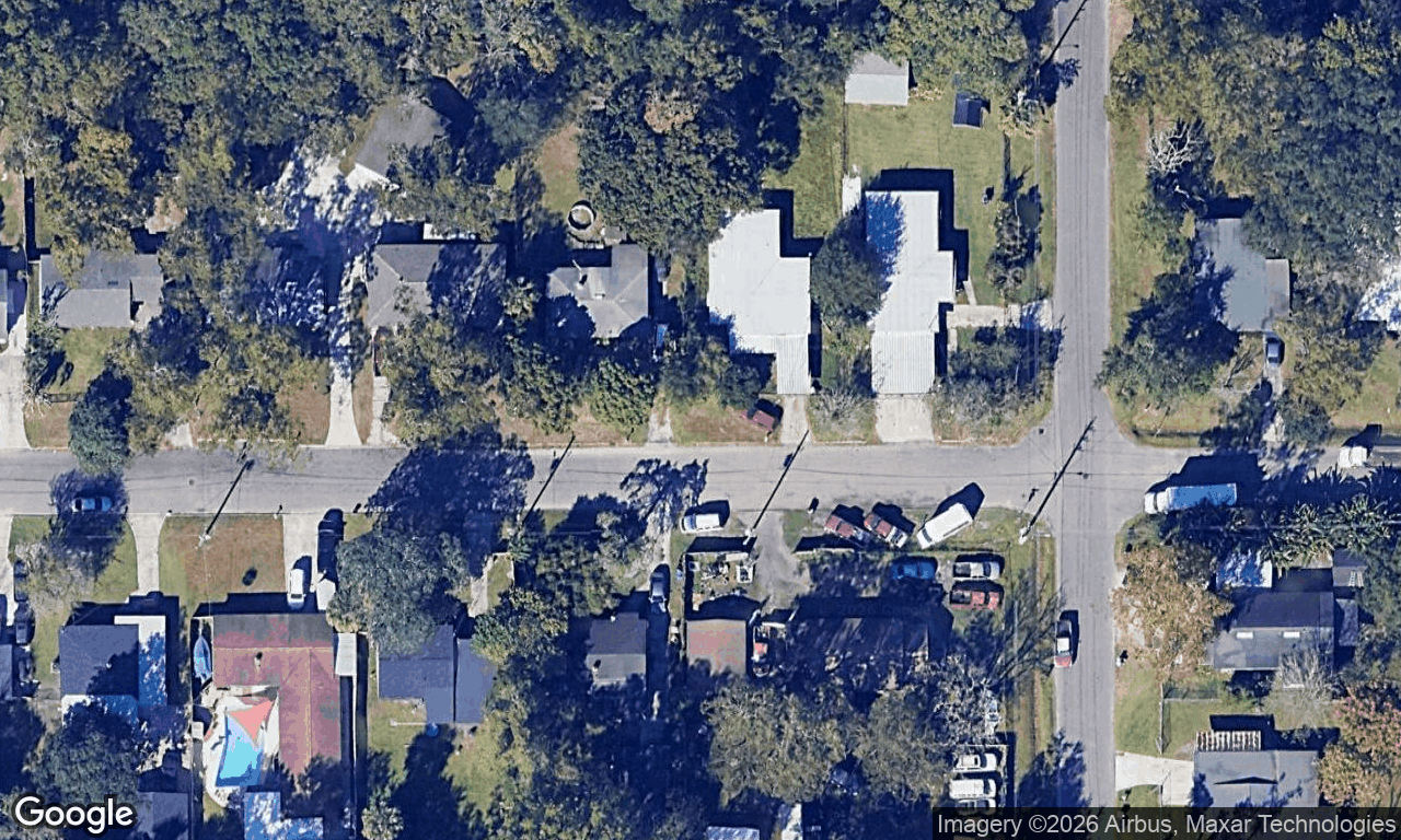 2-bed single family at 2921 WICKWIRE ST, Jacksonville FL — foreclosure auction