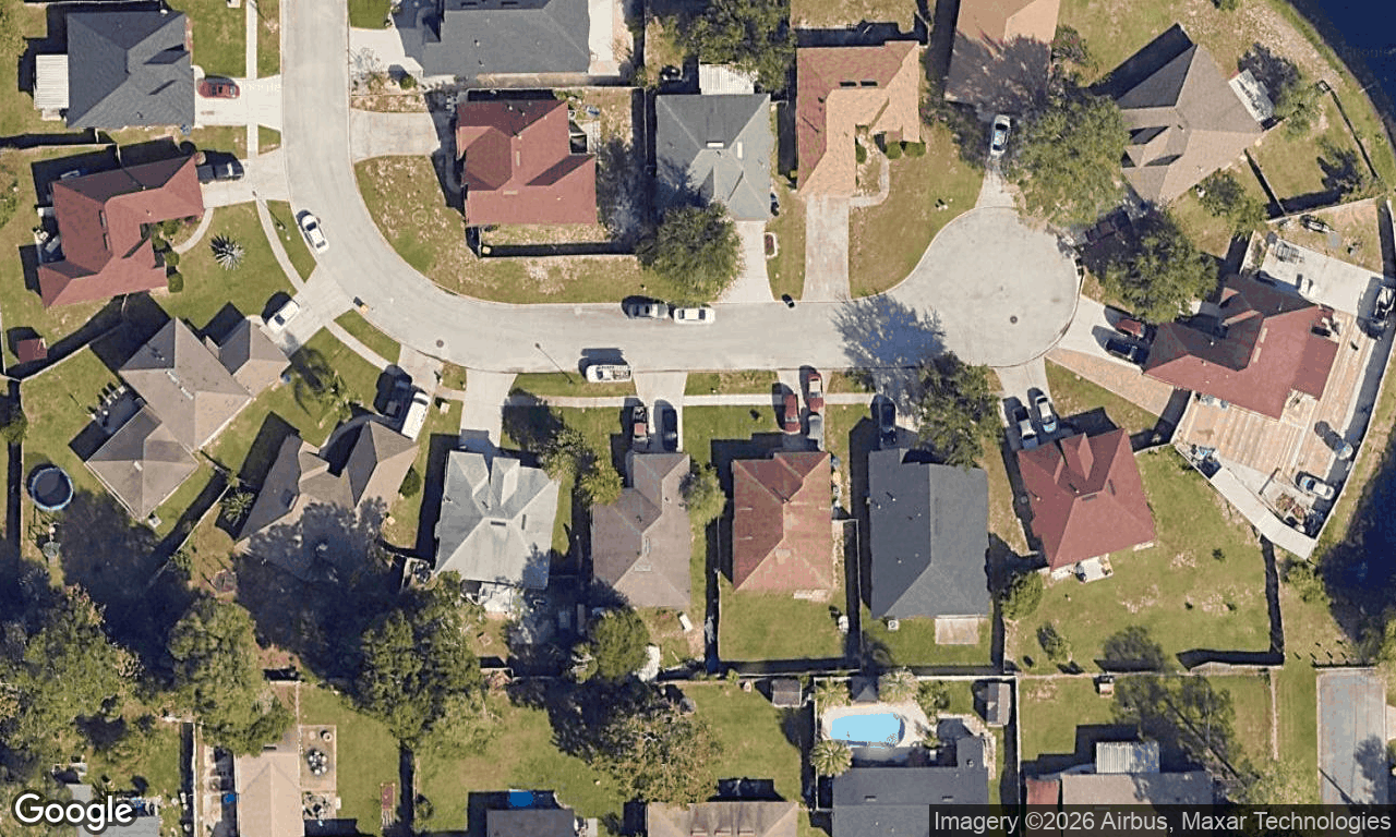 3-bed single family at 3326 INTERNATIONAL VILLAGE CT, Jacksonville FL — foreclosure auction