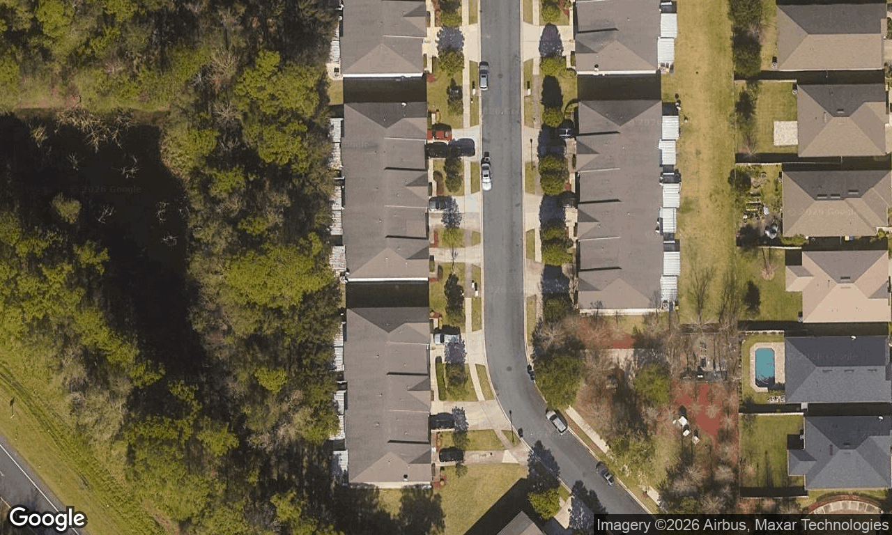 3-bed single family at 11898 LAKE BEND CIR, Jacksonville FL — foreclosure auction